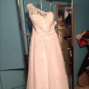 Wedding dress